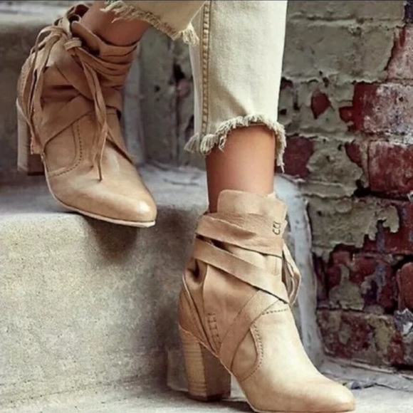 Free People Seven Wonders Wrap Around Ankle Tie Booties B117 - Picture 1 of 11